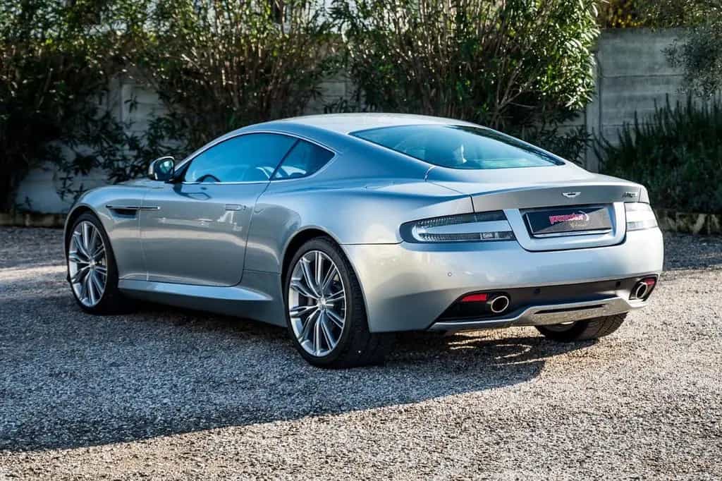 Aston Martin Virage Coupe 6.0 touchtronic 06/2011-photo-6