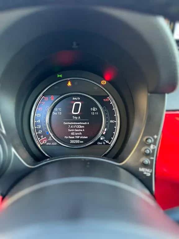 Abarth 595 08/2015-photo-17
