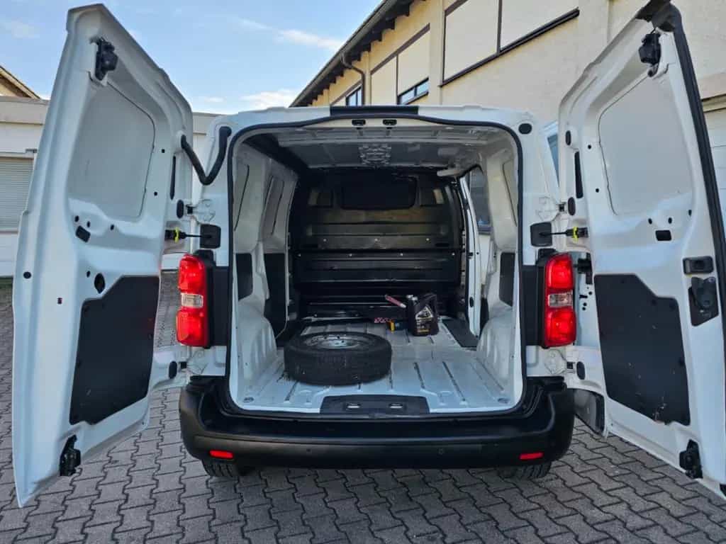 Opel Vivaro 2.0 CDTI ANDROID TEMPOMAT NAVI 1. HAND 11/2020-photo-16