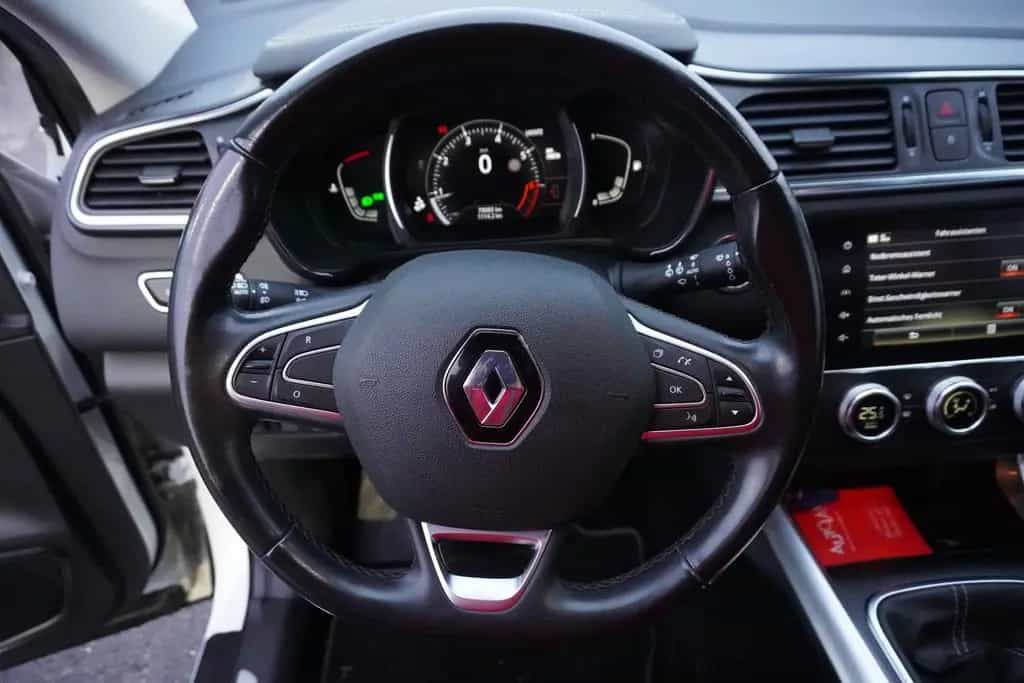 Renault Kadjar 1.3 TCE Bose Edition LED Navi PDC DAB AHK 05/2019-photo-21