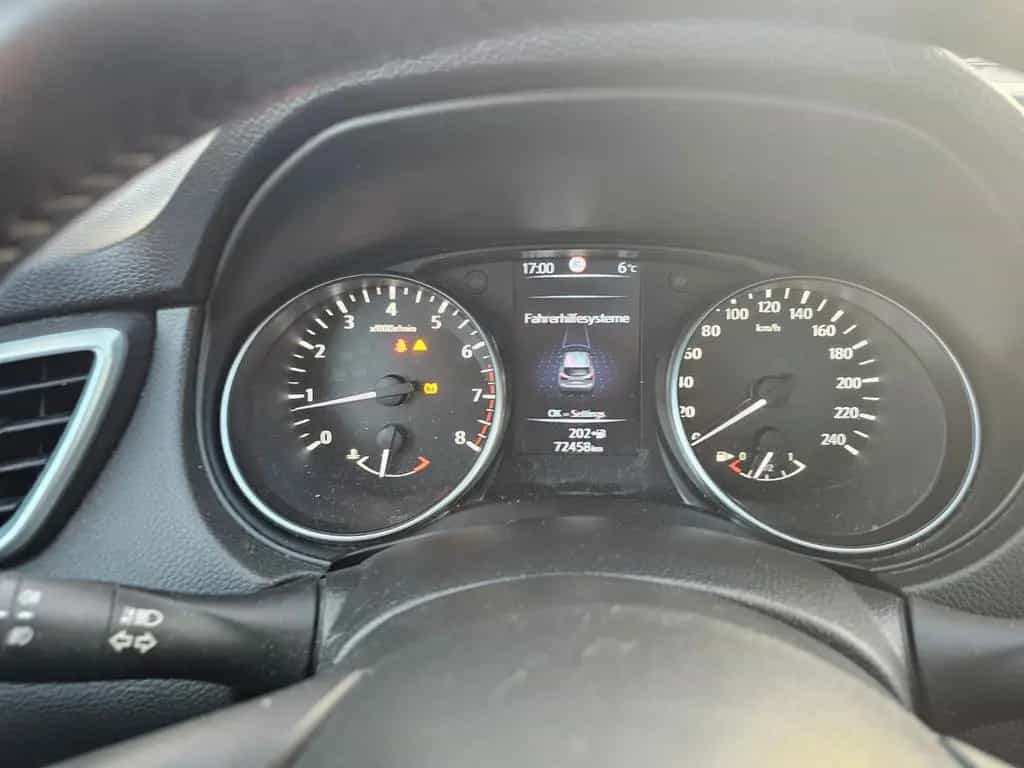 Nissan Qashqai N-Connecta 10/2018-photo-12