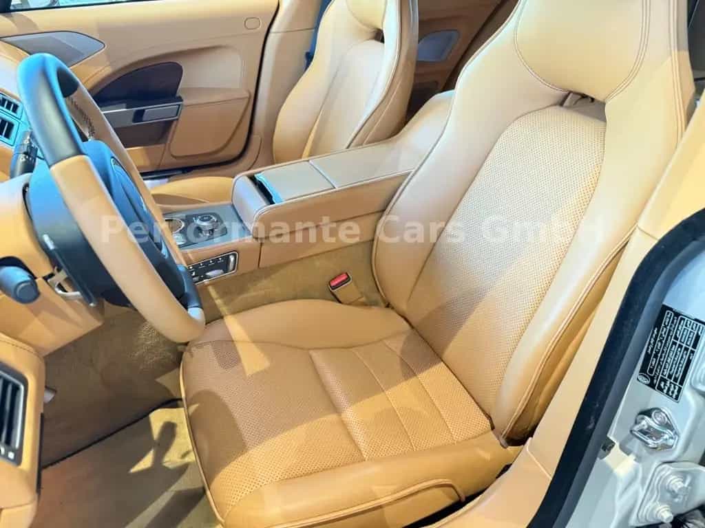 Aston Martin Rapide 6.0 V12 Touchtronic Luxury Voll-Neuwagen 07/2012-photo-15