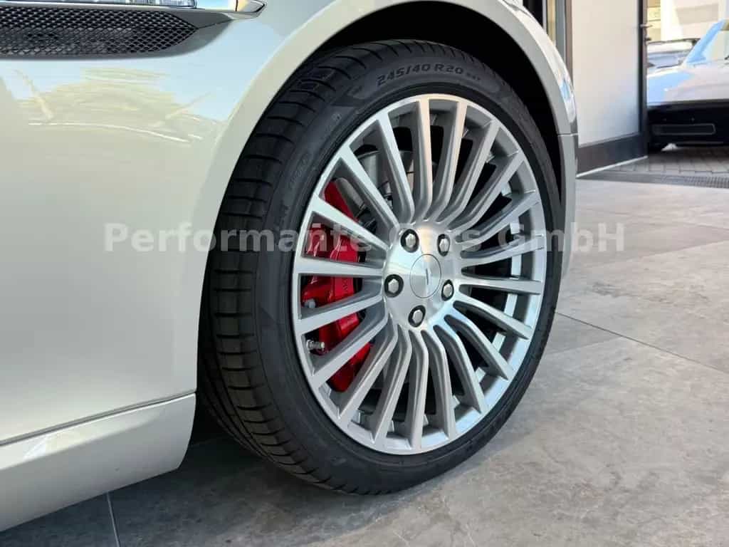 Aston Martin Rapide 6.0 V12 Touchtronic Luxury Voll-Neuwagen 07/2012-photo-7
