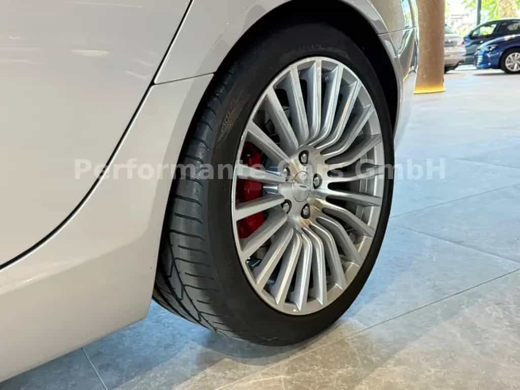 Aston Martin Rapide 6.0 V12 Touchtronic Luxury Voll-Neuwagen 07/2012-photo-8
