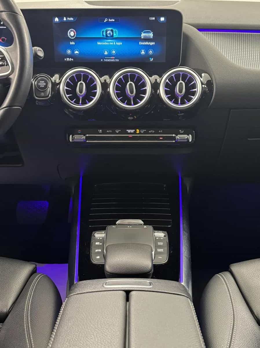 Mercedes-Benz B-Class 180 11/2019-photo-19