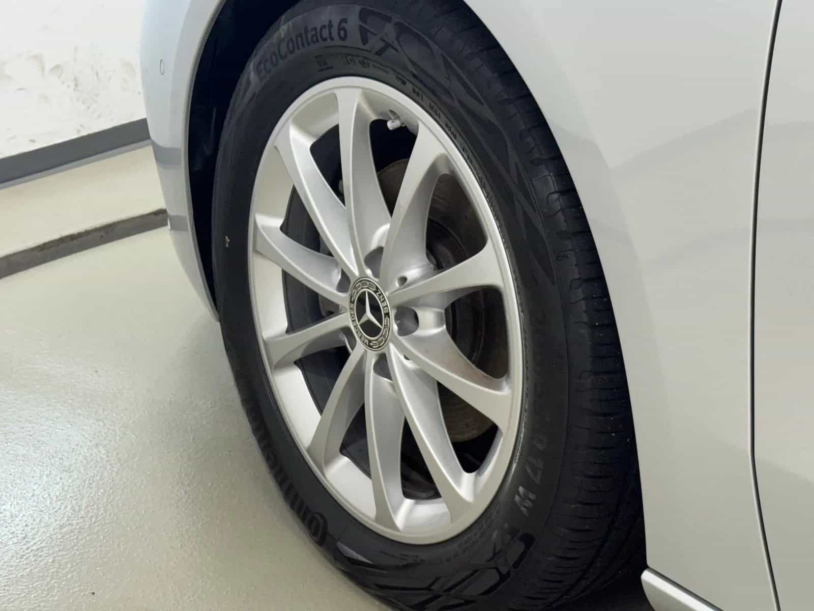 Mercedes-Benz B-Class 180 11/2019-photo-27