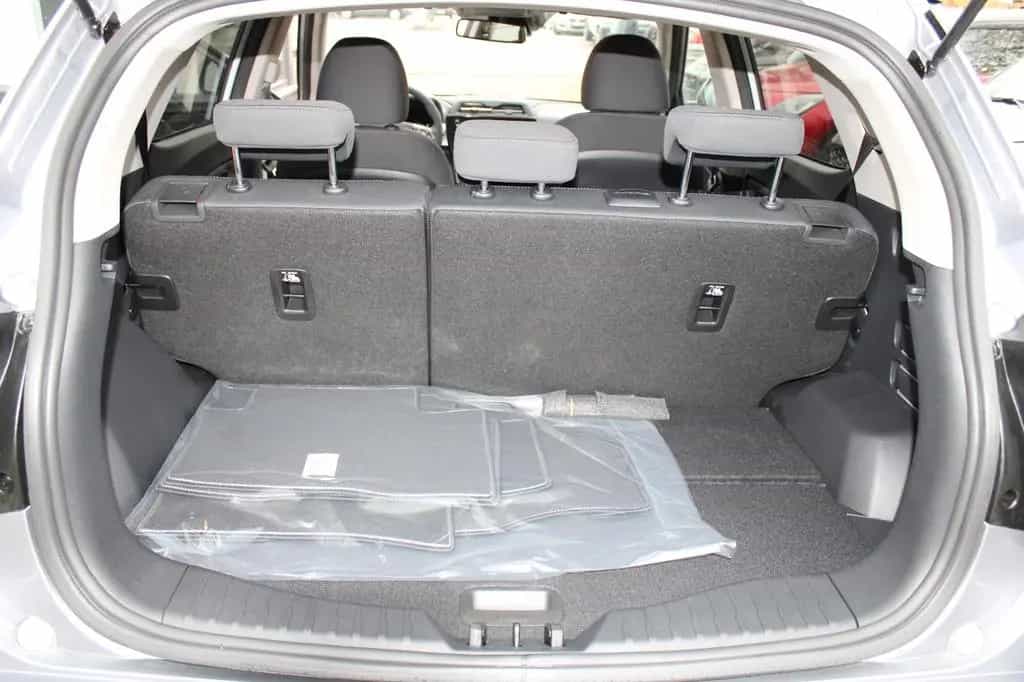 KGM Tivoli 1.5 T-GDI Essential Automatik null-photo-15