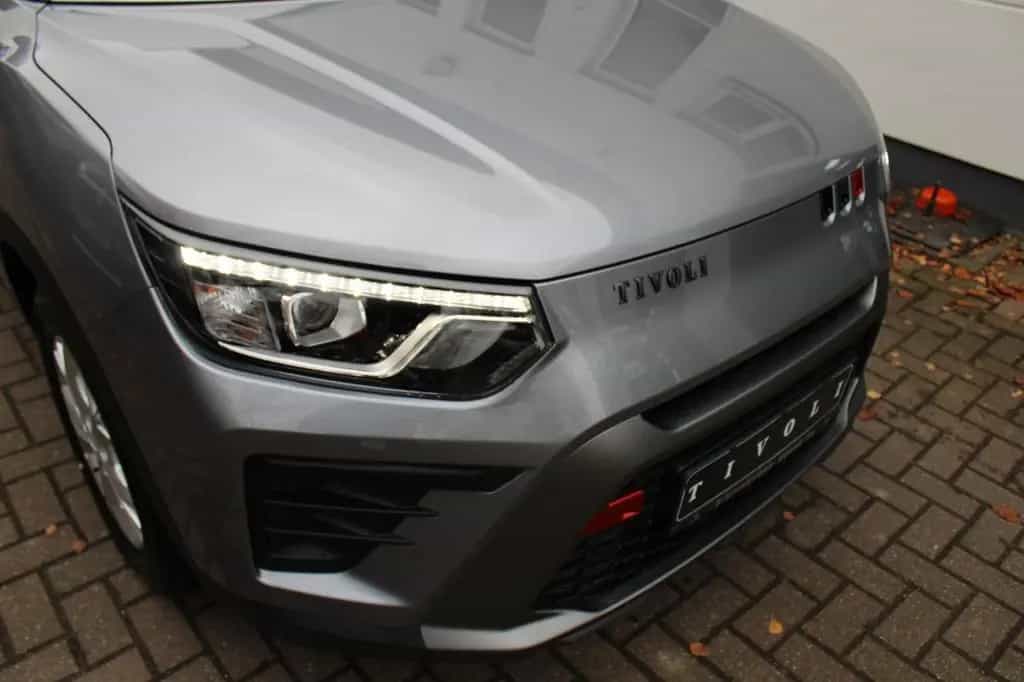 KGM Tivoli 1.5 T-GDI Essential Automatik null-photo-3