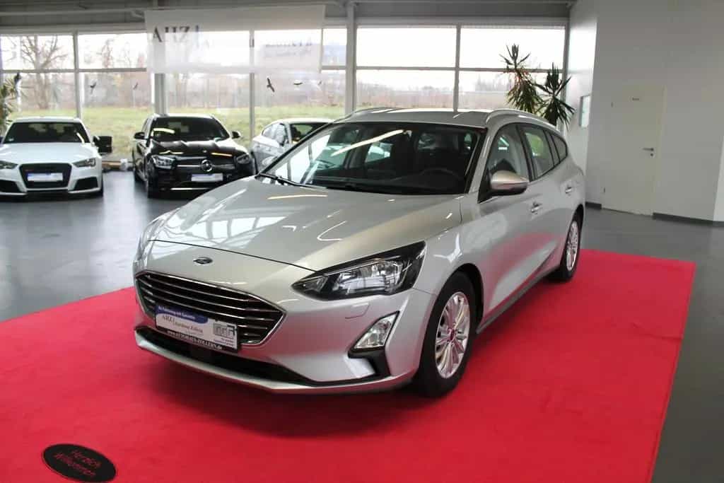 Ford Focus Erdgas / Benzin Standheizung ACC RFK 11/2019-photo-6