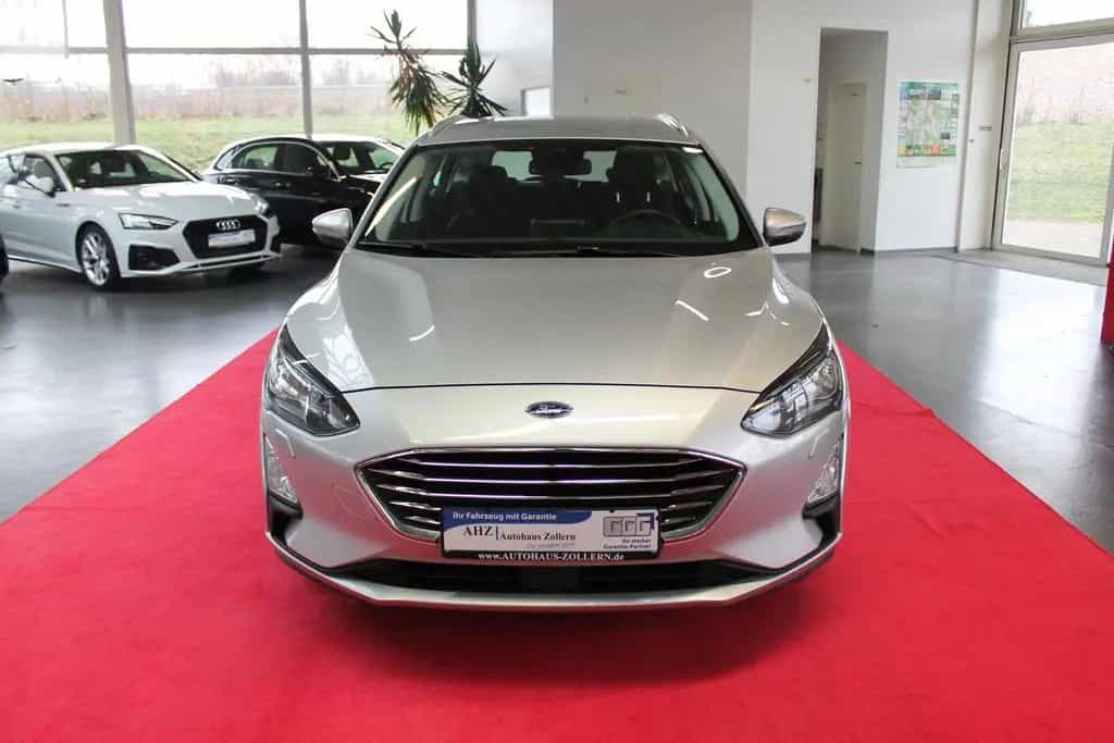 Ford Focus Erdgas / Benzin Standheizung ACC RFK 11/2019-photo-7