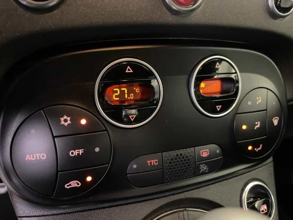 Abarth 595 1.4 T-Jet Competizione Leder CarPlay Navi Xe 12/2020-photo-13
