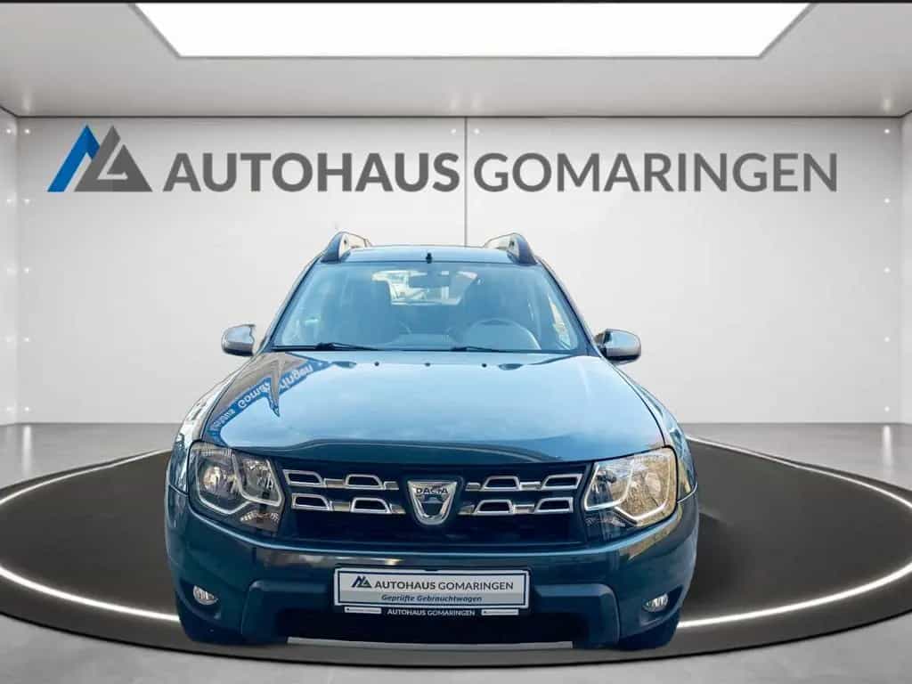 Dacia Duster I Prestige 4x2*NAVI*AHK*LEDER*FES*DR* 05/2015-photo-2