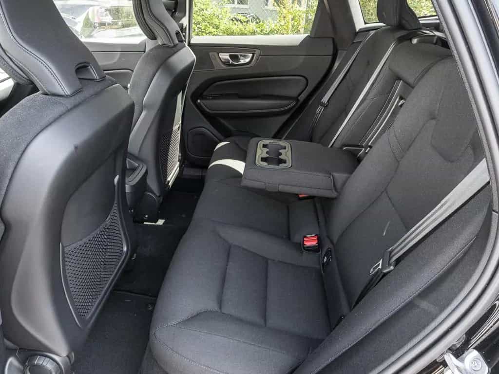 Volvo XC60 Momentum Pro 2WD Digitales Cockpit Soundsys 07/2021-photo-15