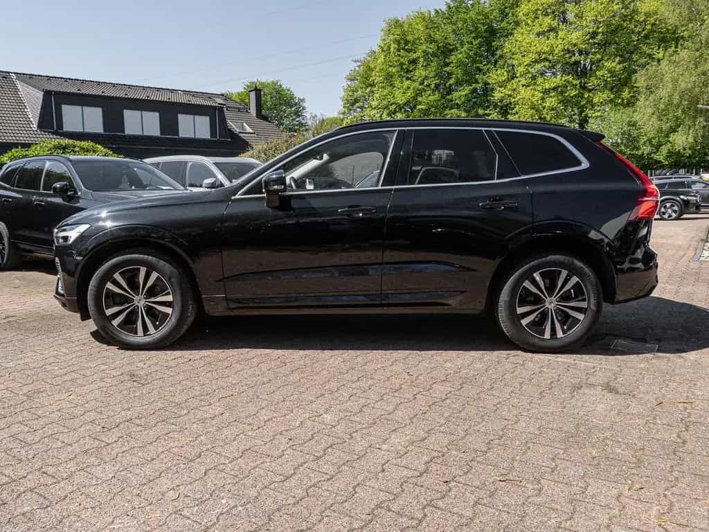 Volvo XC60 Momentum Pro 2WD Digitales Cockpit Soundsys 07/2021-photo-3