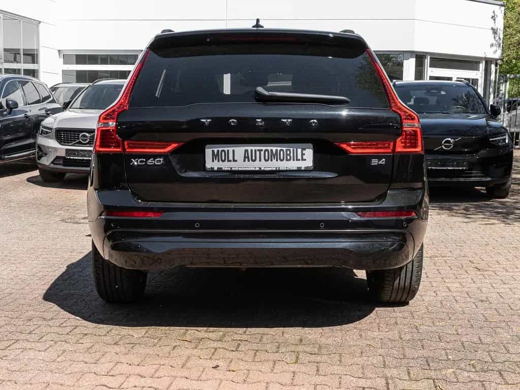 Volvo XC60 Momentum Pro 2WD Digitales Cockpit Soundsys 07/2021-photo-4