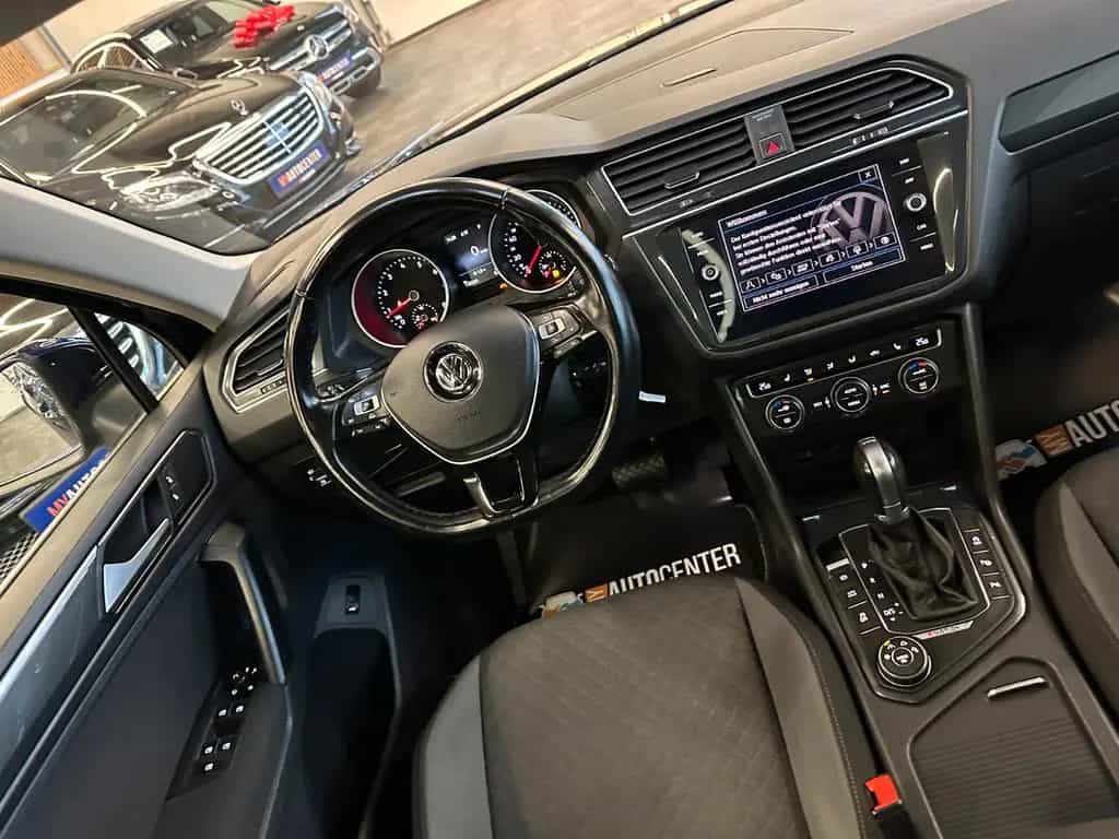 Volkswagen Tiguan Comfortline BMT/Start-Stopp 4Motion *Pano 12/2017-photo-42