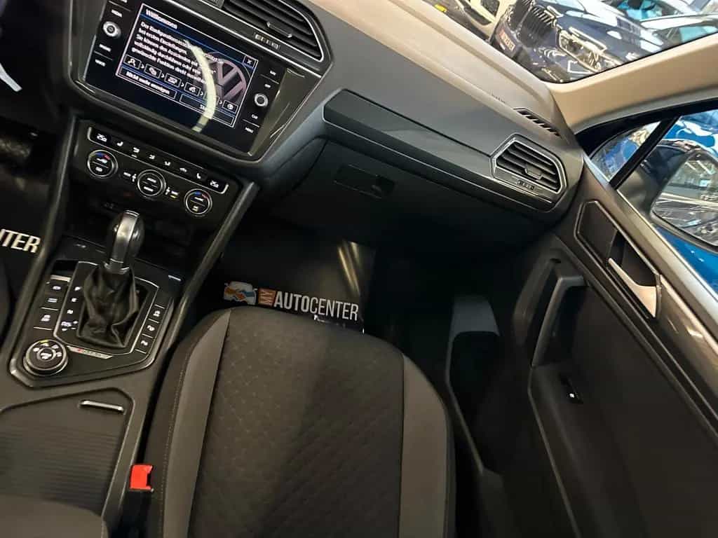 Volkswagen Tiguan Comfortline BMT/Start-Stopp 4Motion *Pano 12/2017-photo-43
