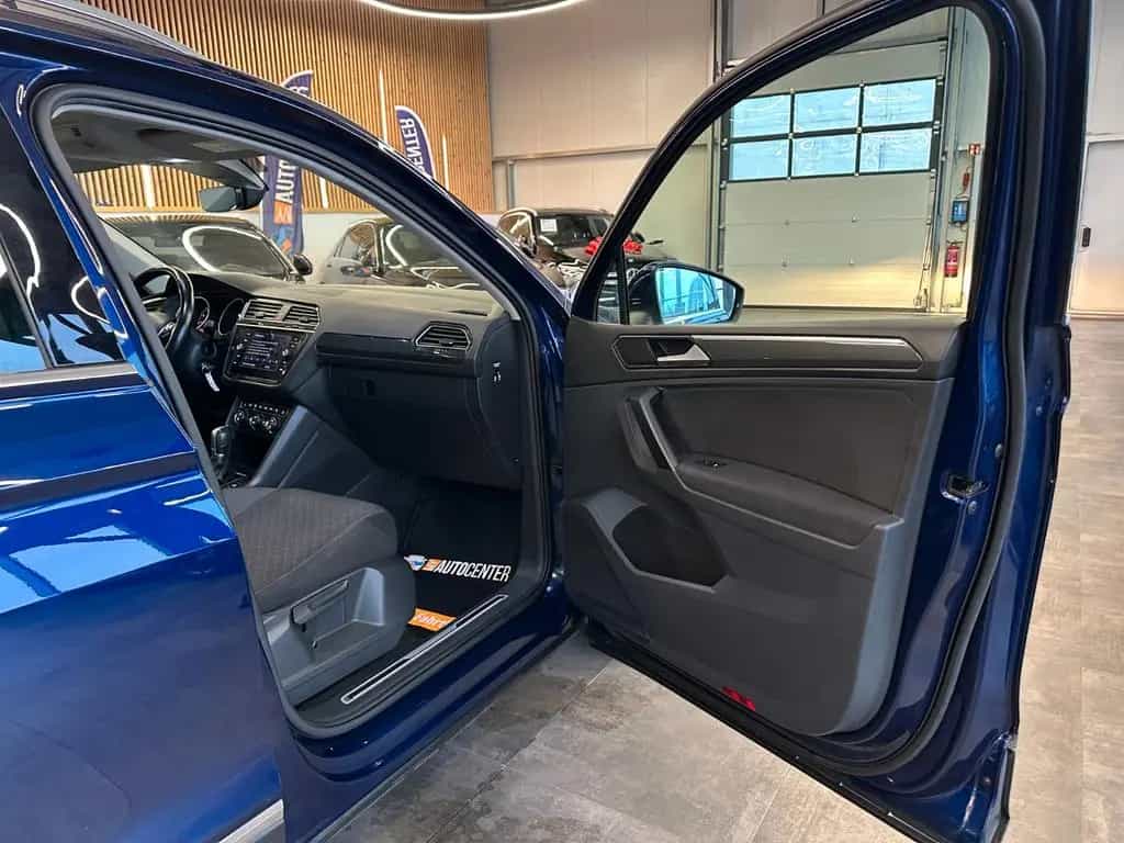 Volkswagen Tiguan Comfortline BMT/Start-Stopp 4Motion *Pano 12/2017-photo-49