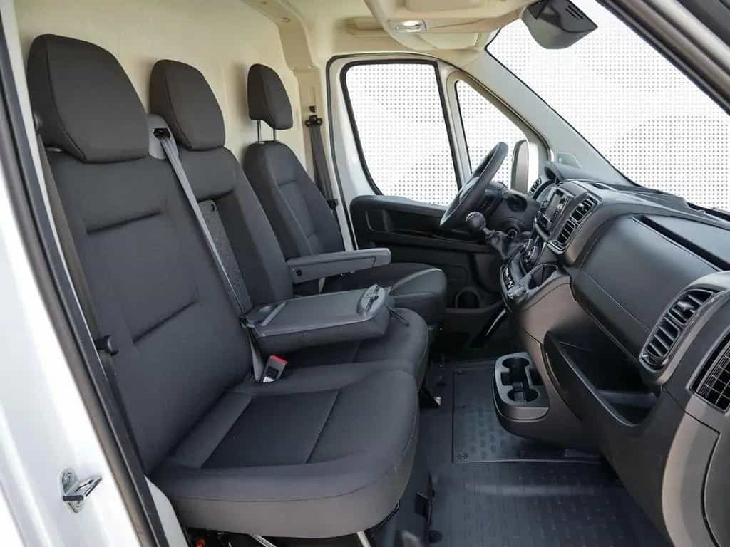Fiat Ducato 2.2 Multijet Kasten Hoch&Lang*3Sitze 04/2025-photo-3