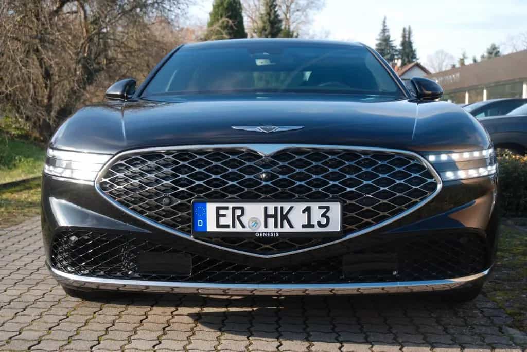 Genesis G90 3.5T MHEV Luxury Plus AWD 4-Sitzer 11/2024-photo-1