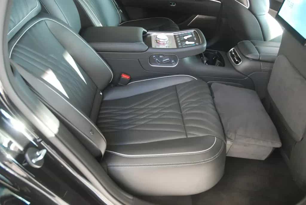 Genesis G90 3.5T MHEV Luxury Plus AWD 4-Sitzer 11/2024-photo-11