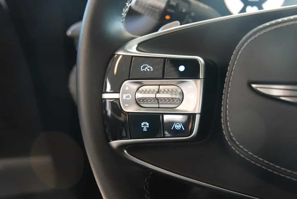 Genesis G90 3.5T MHEV Luxury Plus AWD 4-Sitzer 11/2024-photo-18