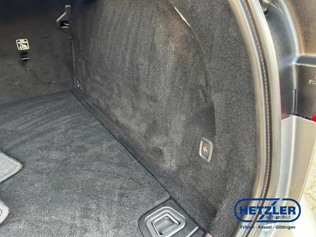 Volvo XC60 Momentum Pro 2WD AHK Navi Digitales Cockpit 04/2021-photo-14