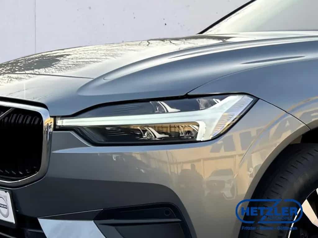 Volvo XC60 Momentum Pro 2WD AHK Navi Digitales Cockpit 04/2021-photo-4