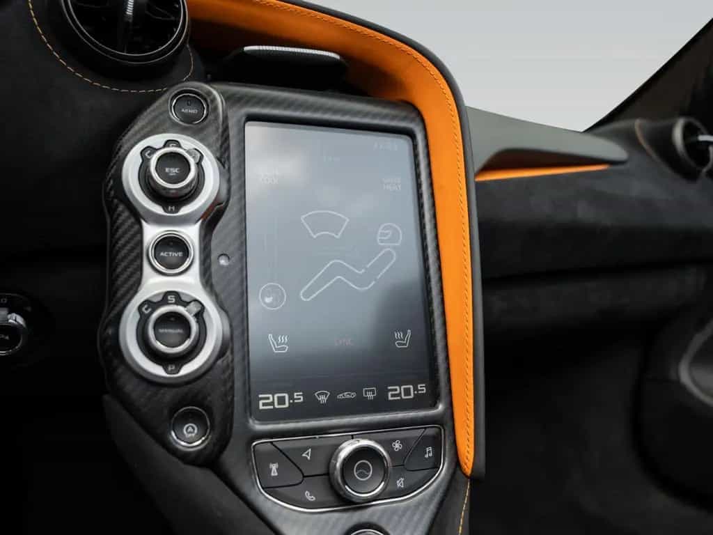 McLaren 720S Spider | Sports Ex. | 04/2020-photo-27