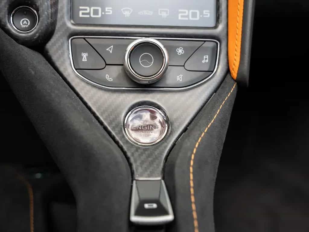 McLaren 720S Spider | Sports Ex. | 04/2020-photo-28