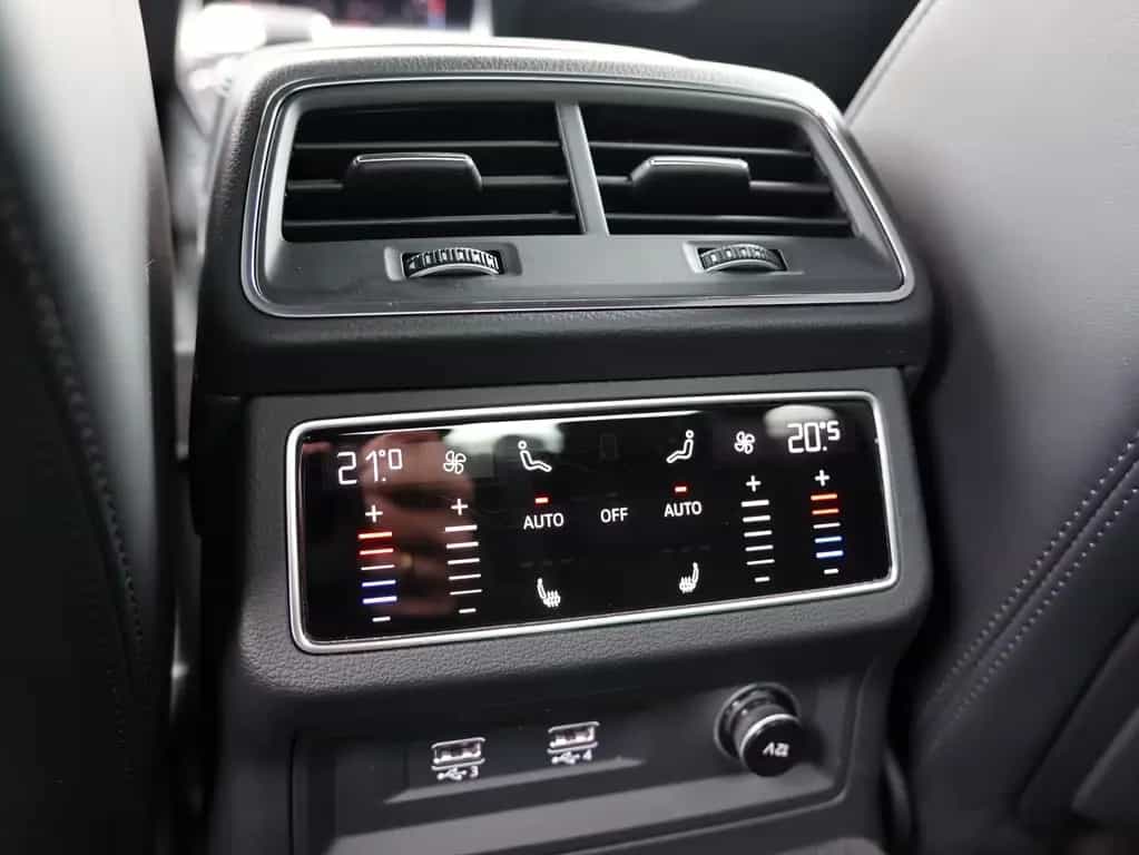 Audi A6 Limousine 55 TFSI quattro - S LINE / 360° 07/2018-photo-33