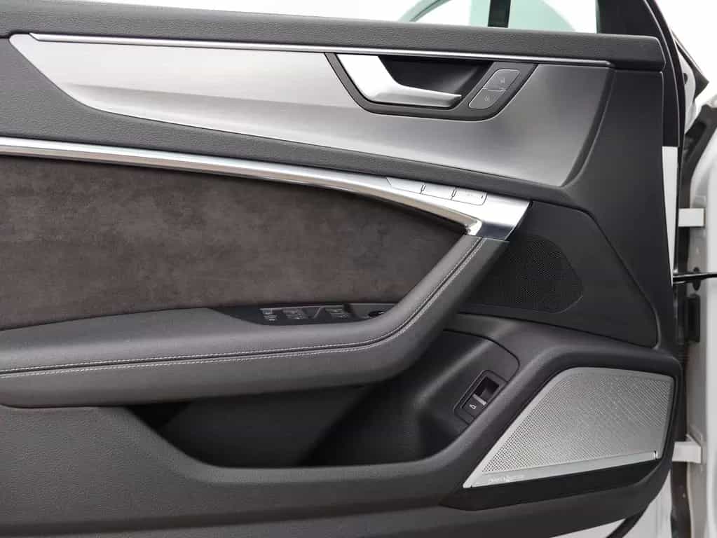 Audi A6 Limousine 55 TFSI quattro - S LINE / 360° 07/2018-photo-41