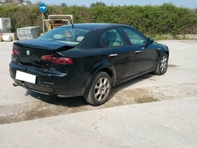 Alfa Romeo 159 1.9 JTDm 8V 120CV Progression 01/2006-photo-4