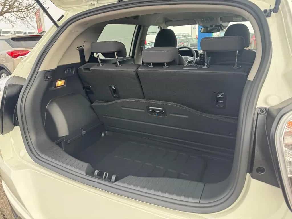 KGM Tivoli Essential Navi, SHZ null-photo-12