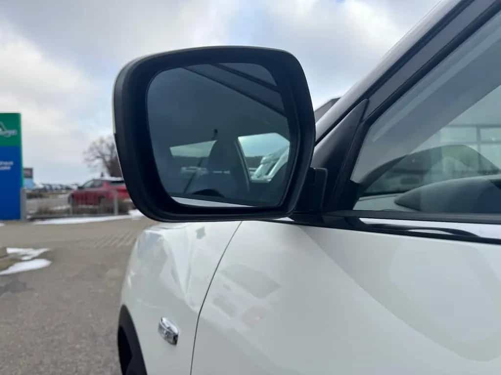 KGM Tivoli Essential Navi, SHZ null-photo-18