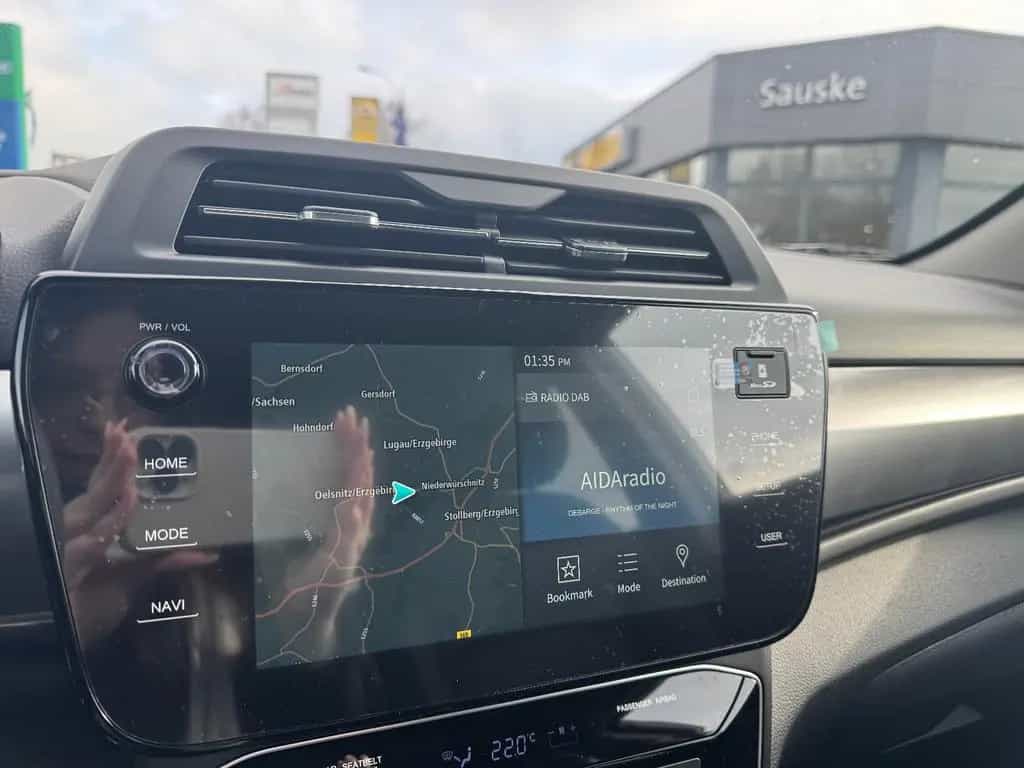 KGM Tivoli Essential Navi, SHZ null-photo-29
