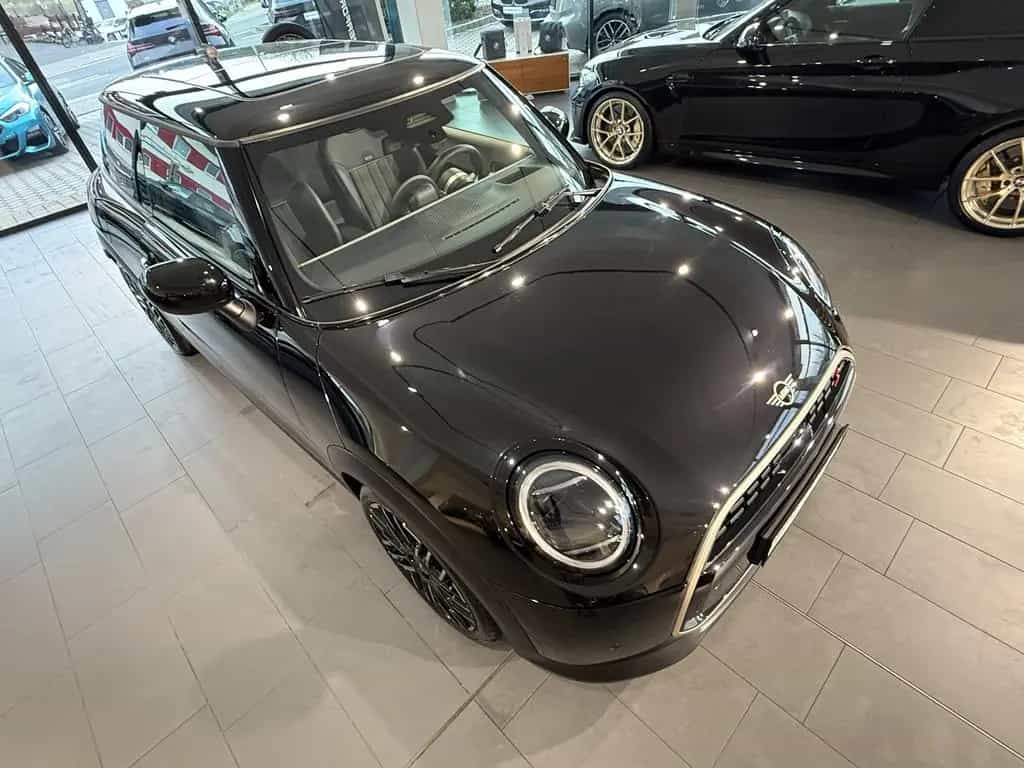 MINI Cooper S Favoured Trim 3-trg. 11/2024-photo-24