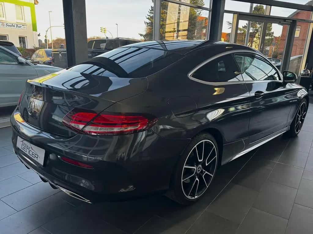 Mercedes-Benz C-Class 300 Coupe 2.0 CGI "LED/AMG/Pano/ACC/R-Kamera" 02/2019-photo-3