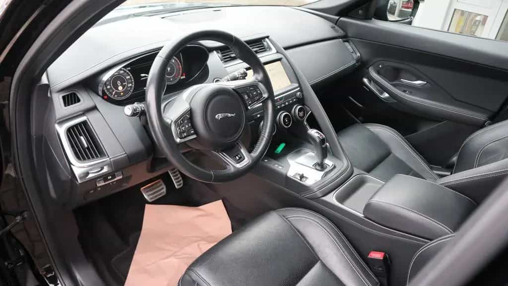Jaguar E-Pace R-Dynamic S - Pano LED ACC Navi 05/2020-photo-24