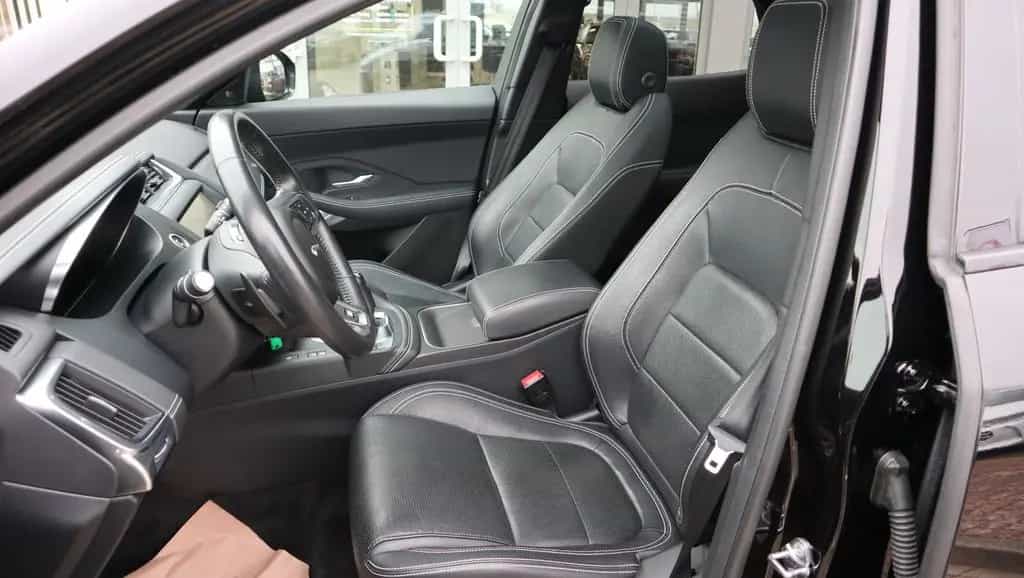 Jaguar E-Pace R-Dynamic S - Pano LED ACC Navi 05/2020-photo-25
