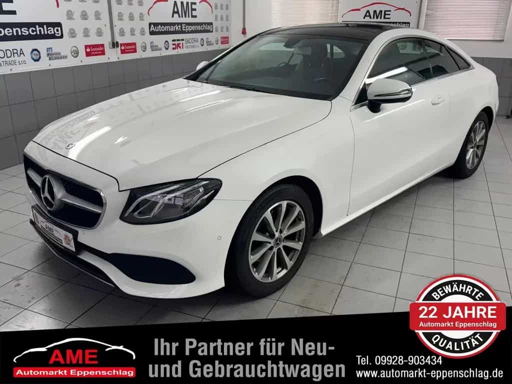 Mercedes-Benz E-Class 200 Coupe *Navi|Panorama|Kamera|Bi-LED* 09/2018-photo-0
