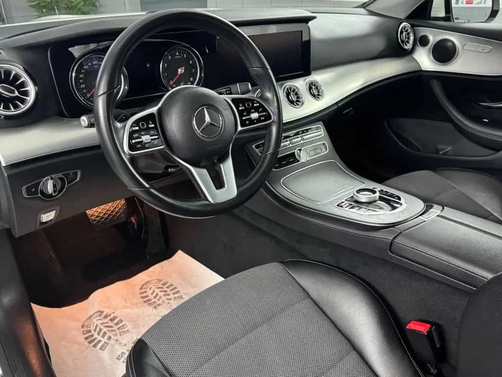 Mercedes-Benz E-Class 200 Coupe *Navi|Panorama|Kamera|Bi-LED* 09/2018-photo-11