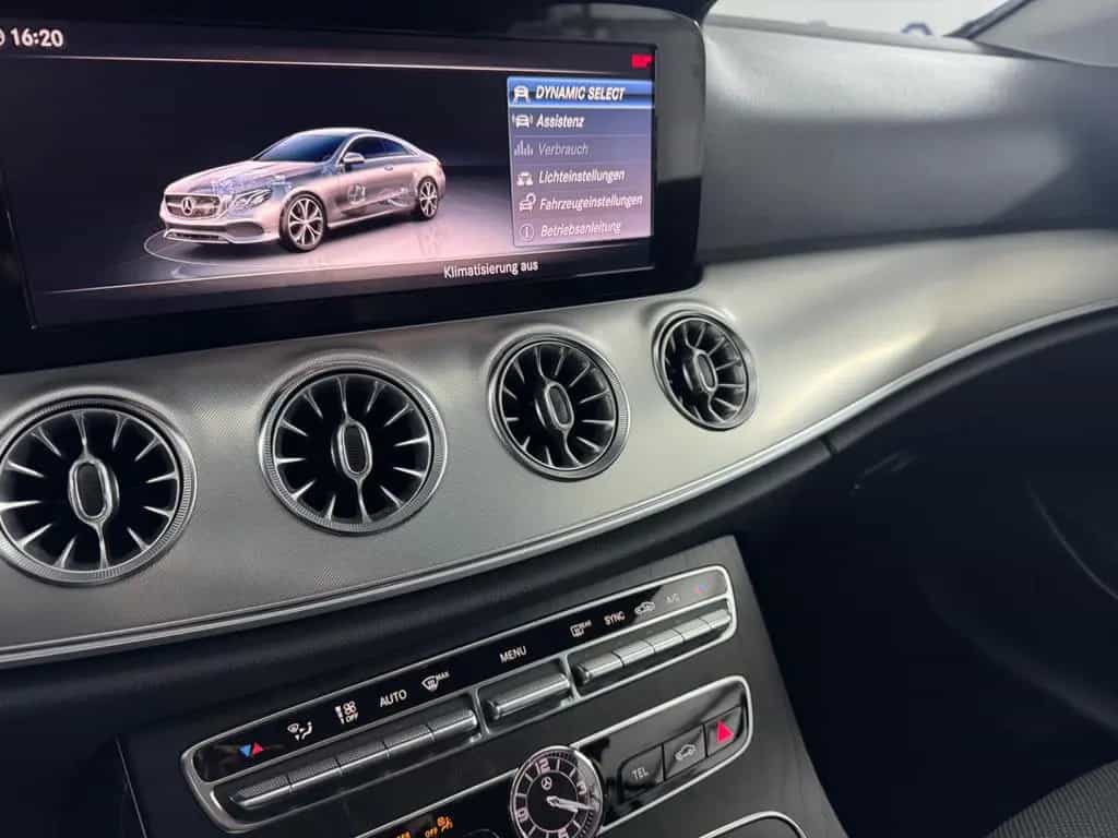 Mercedes-Benz E-Class 200 Coupe *Navi|Panorama|Kamera|Bi-LED* 09/2018-photo-25