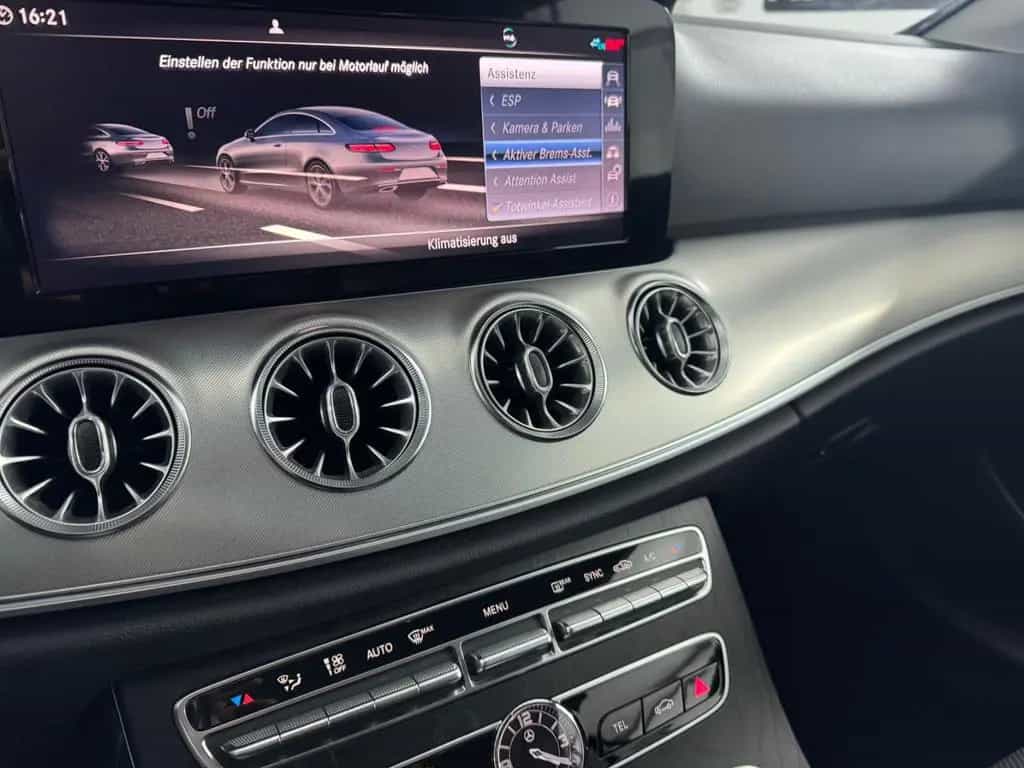 Mercedes-Benz E-Class 200 Coupe *Navi|Panorama|Kamera|Bi-LED* 09/2018-photo-26