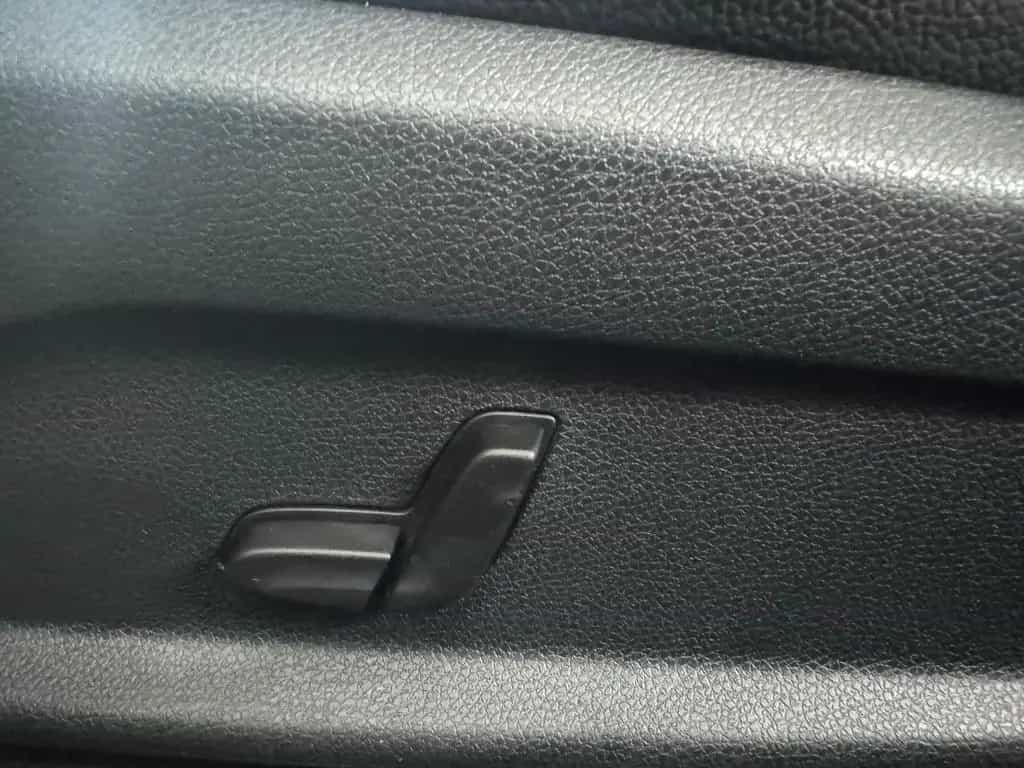 Mercedes-Benz E-Class 200 Coupe *Navi|Panorama|Kamera|Bi-LED* 09/2018-photo-33