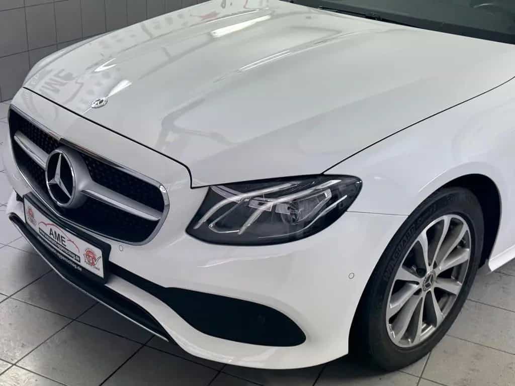 Mercedes-Benz E-Class 200 Coupe *Navi|Panorama|Kamera|Bi-LED* 09/2018-photo-8
