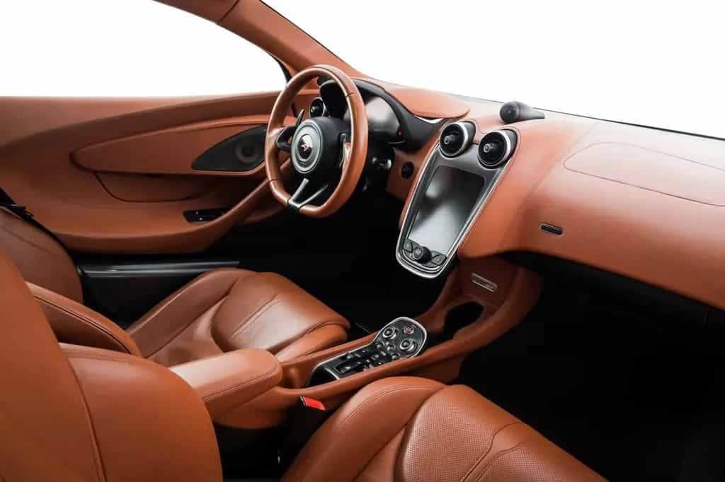McLaren 570GT / Bowers & Wilkins / Front Lift / MSO 01/2017-photo-18
