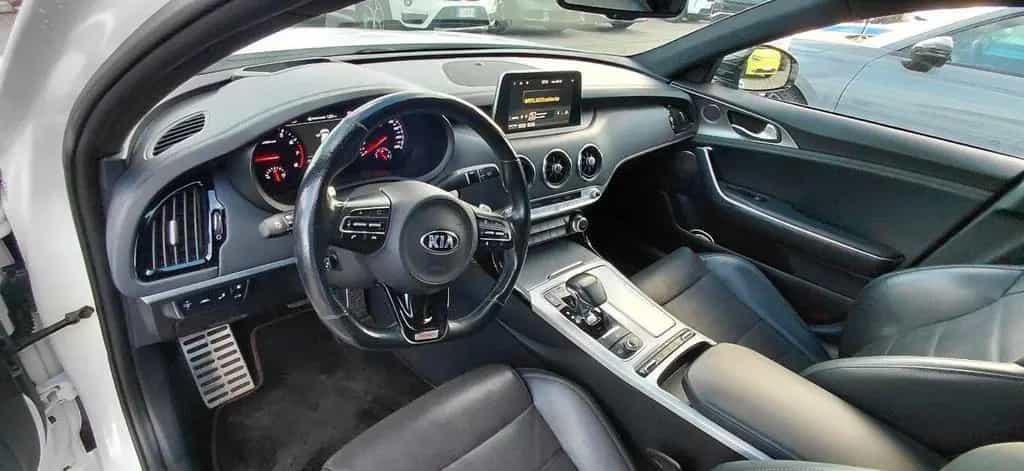 Kia Stinger 3.3 T-GDI AWD AT8 GT 06/2019-photo-12