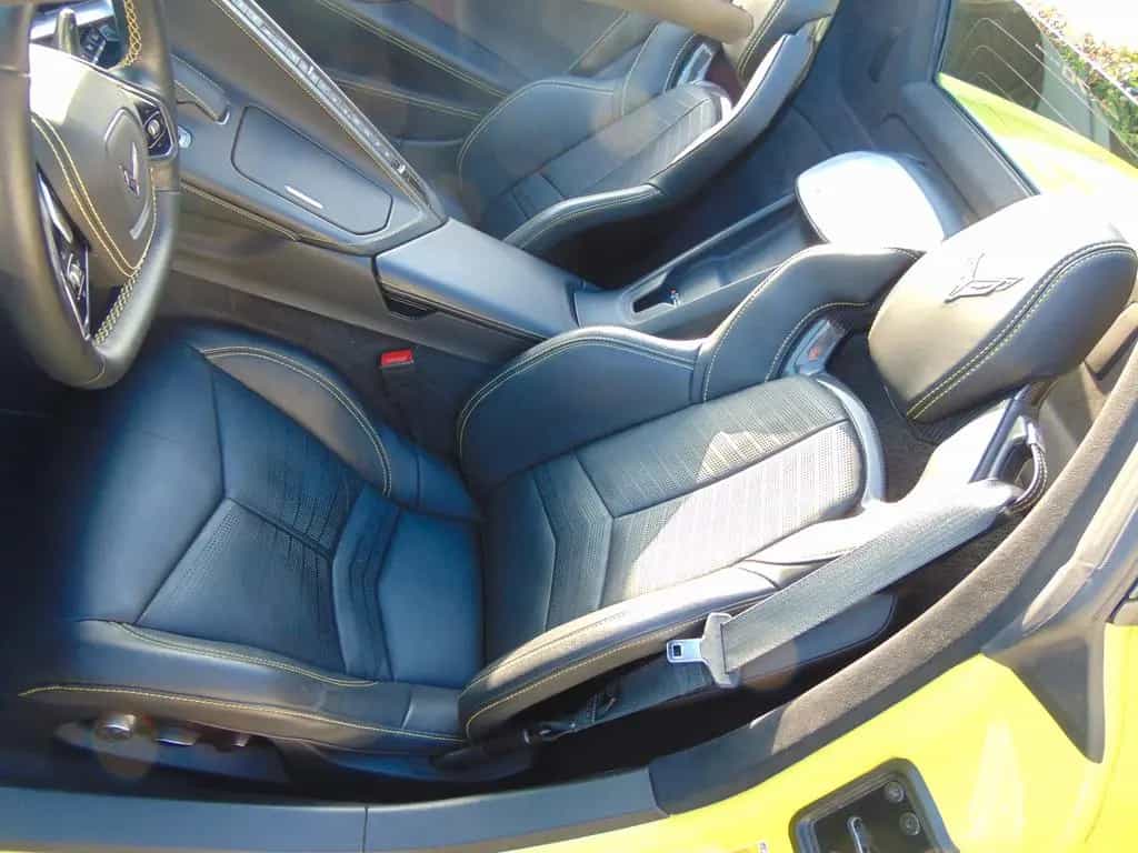 Corvette C8 Cabrio 3LT Europamodell Fahrwerk Front Lift 04/2023-photo-13