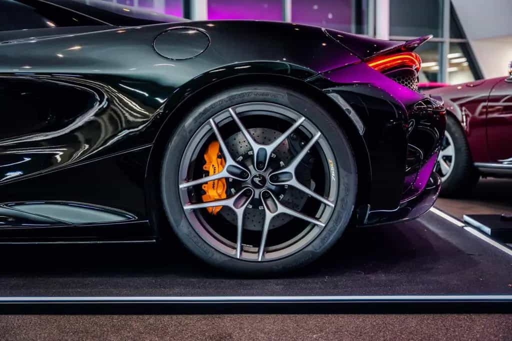 McLaren 765 LT Spider *MSO*Carbon*Lift*Park-Assistent* 06/2022-photo-12